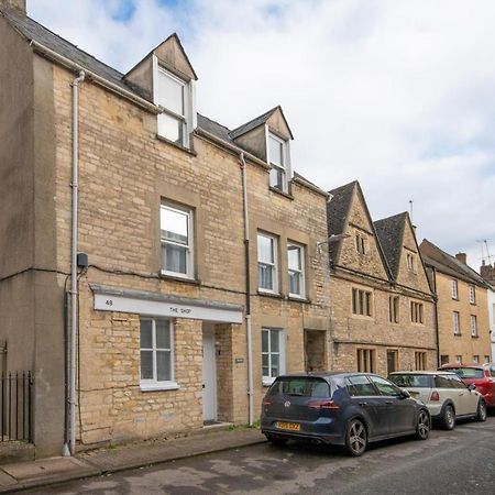 Katrinas Apartment By Treetop Property Cirencester Exterior foto